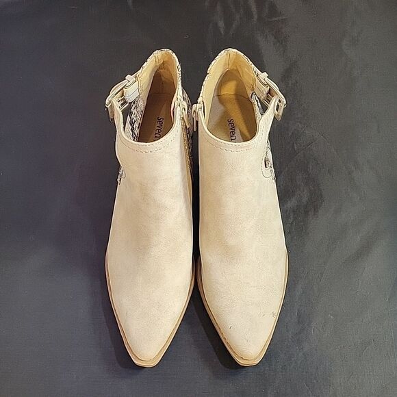 BRAND NEW SEVEN DIALS QUEENSBURY WOMAN ANKLE STRAP POINTED TOE BOOTIES - Picture 3 of 16